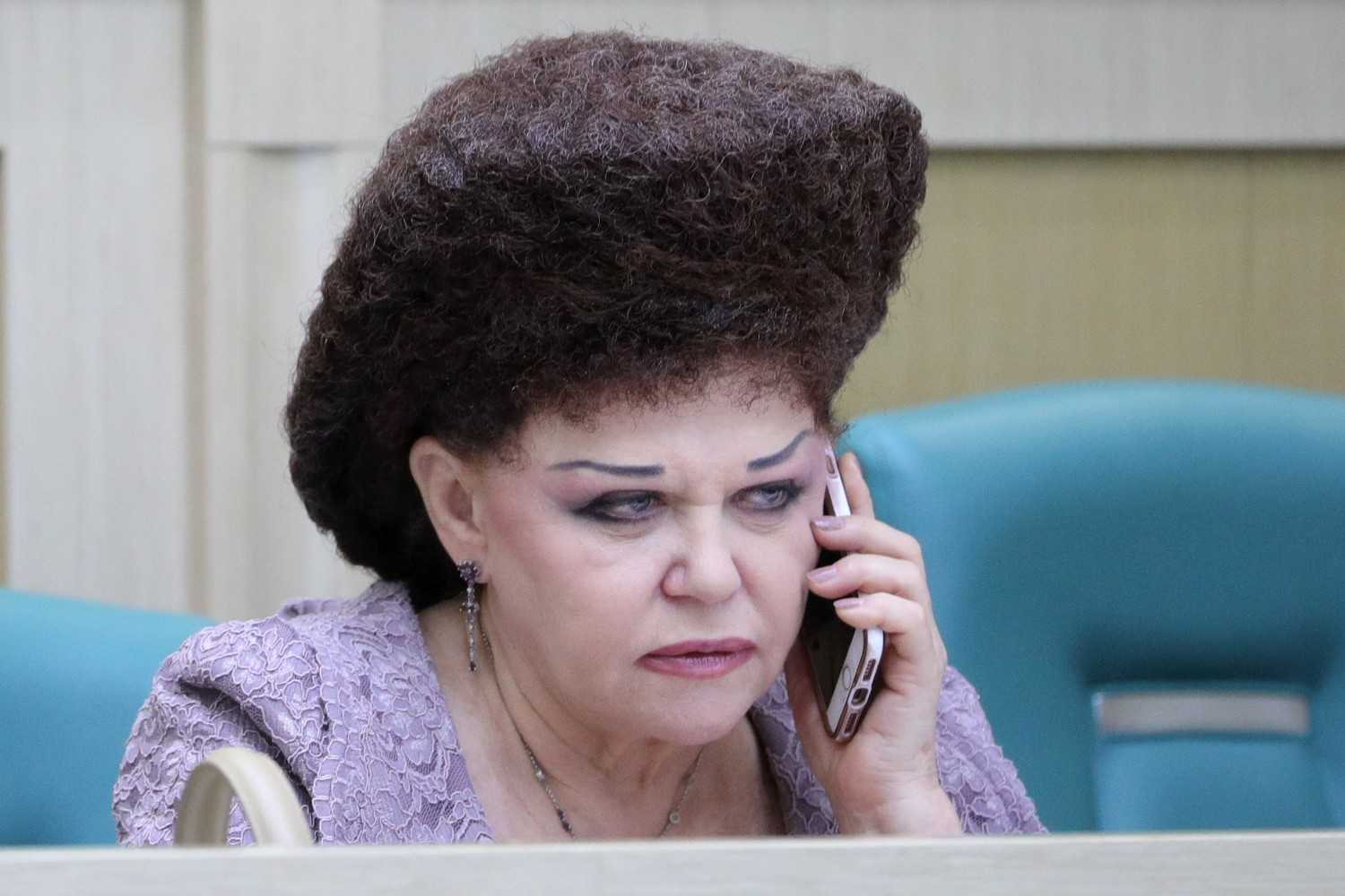 2021 прически валентины петренко